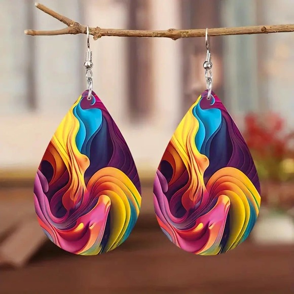 Colorful Streamer Print Teardrop Dangle Earrings Bohemian Style PU Leather - Picture 1 of 4
